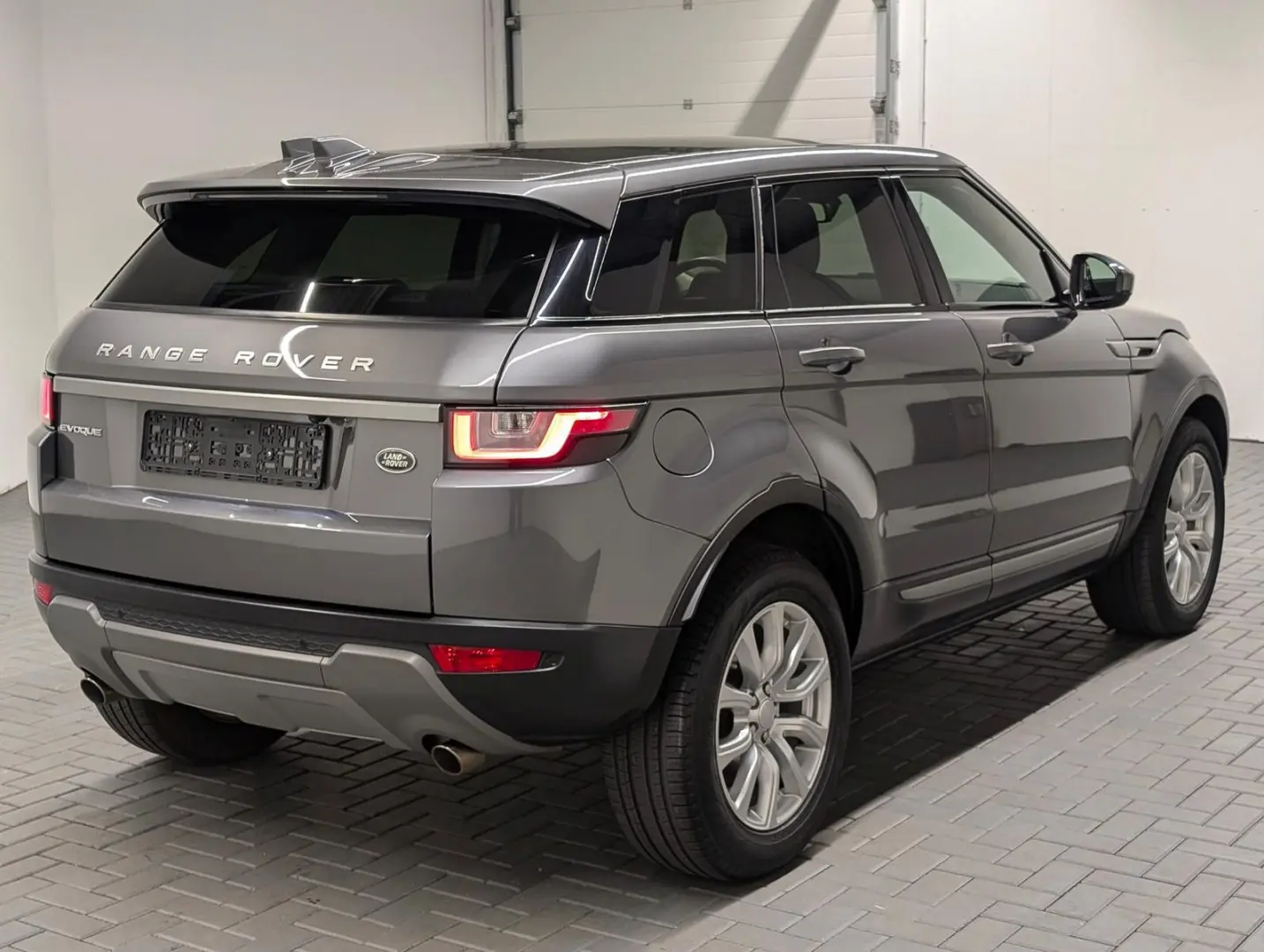 Range Rover Evoque Xenon Navi SHZ Kam Pano 18-LM