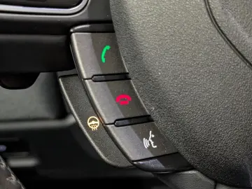 Range Rover Evoque Xenon Navi SHZ Kam Pano 18-LM