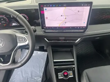 Tiguan 2.0 TDI DSG 4Motion Elegance