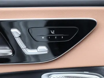 CLE 300 4M Coupé AMG-Sport/Pano/Night/360/Burm