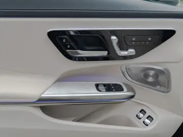 CLE 300 e AMG-Sport/Pano/Burm/Distr/Sitzklima/19