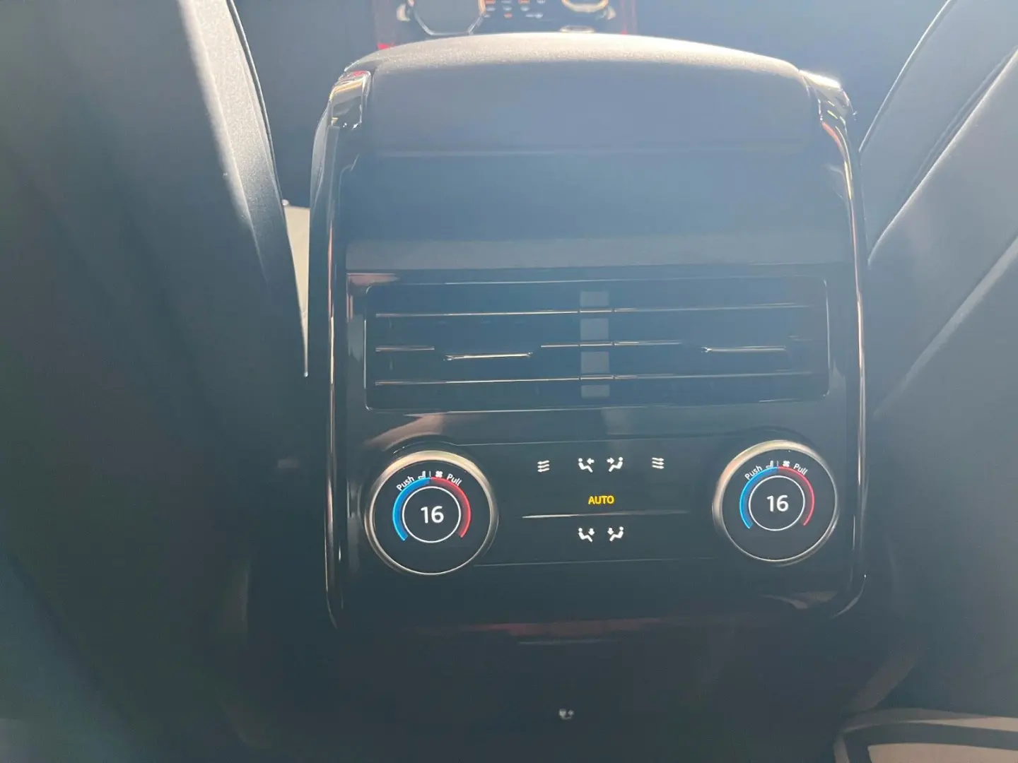 Range Rover Sport First Edition  HuD MASSAGE 360