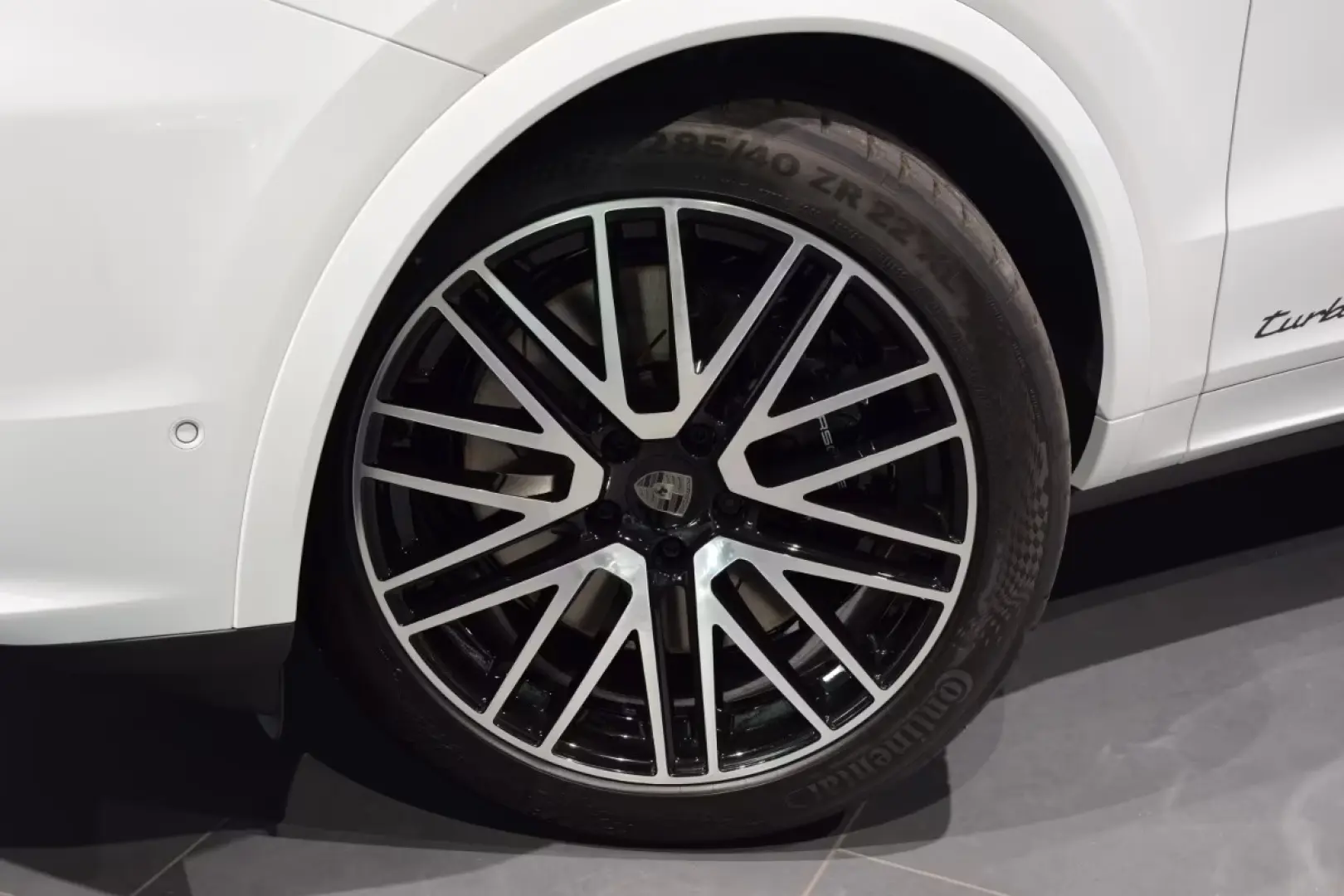 Porsche Cayenne Coupe Turbo E-Hybrid Memorie