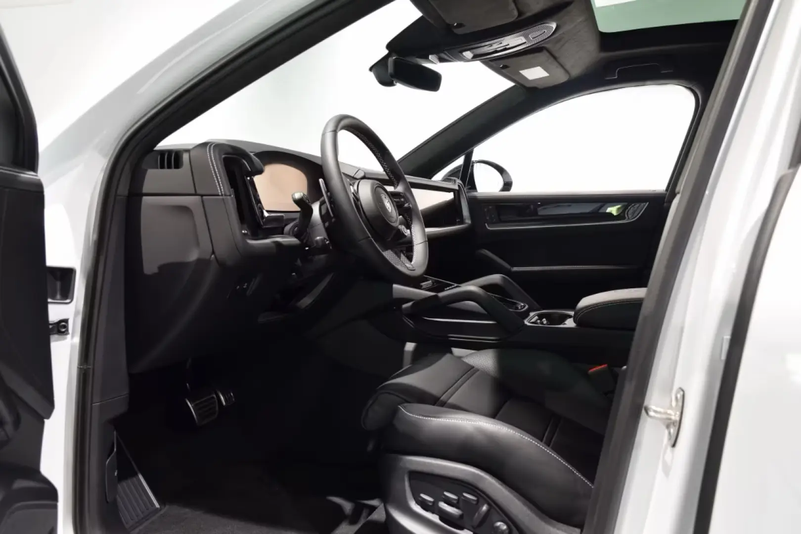 Porsche Cayenne Coupe Turbo E-Hybrid Memorie