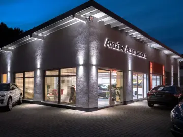 Range Rover Sport P400e HSE Standheiz Massages.