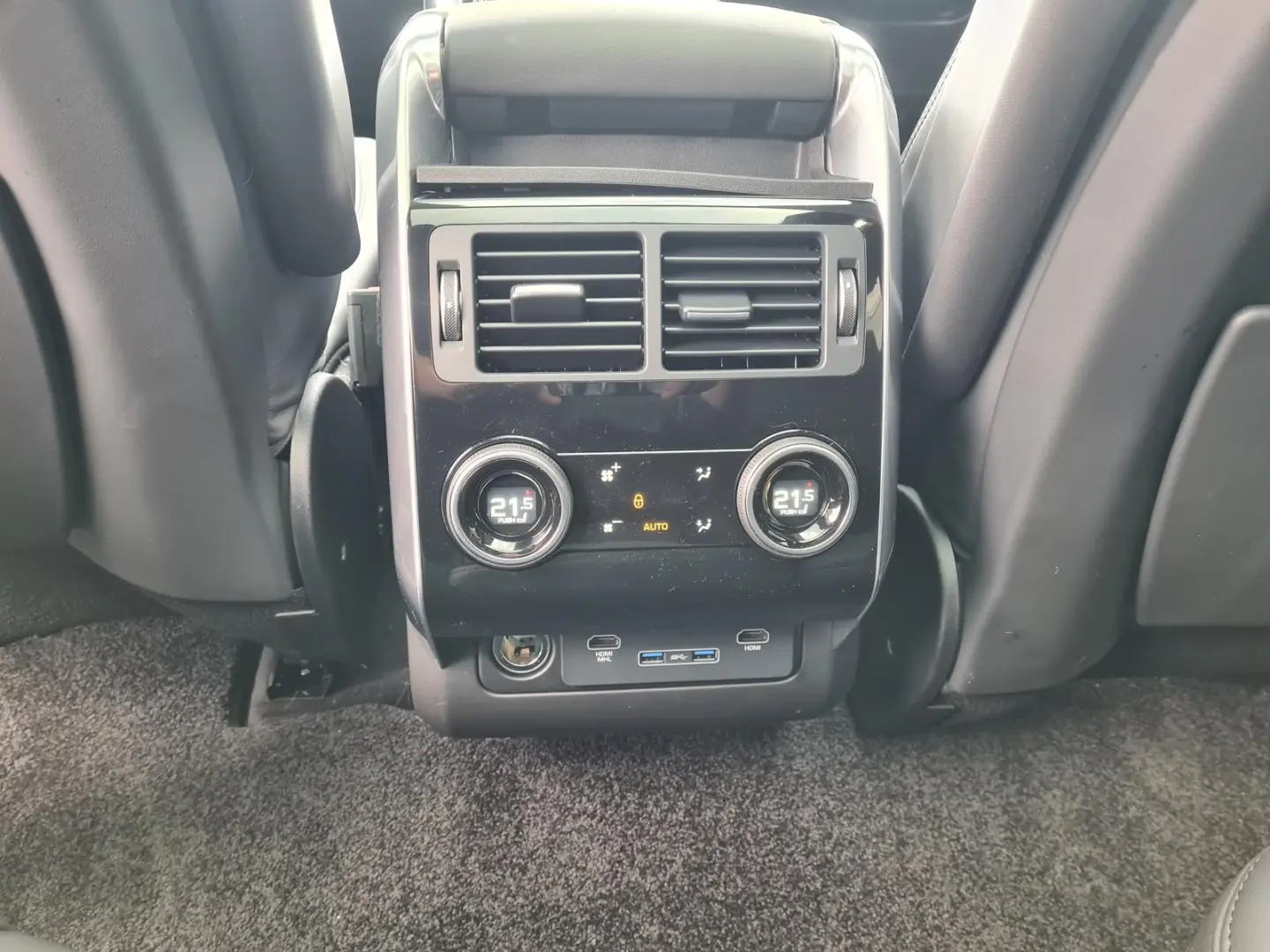 Range Rover Sport HSE 7-Sitzer RECHTSLENKER