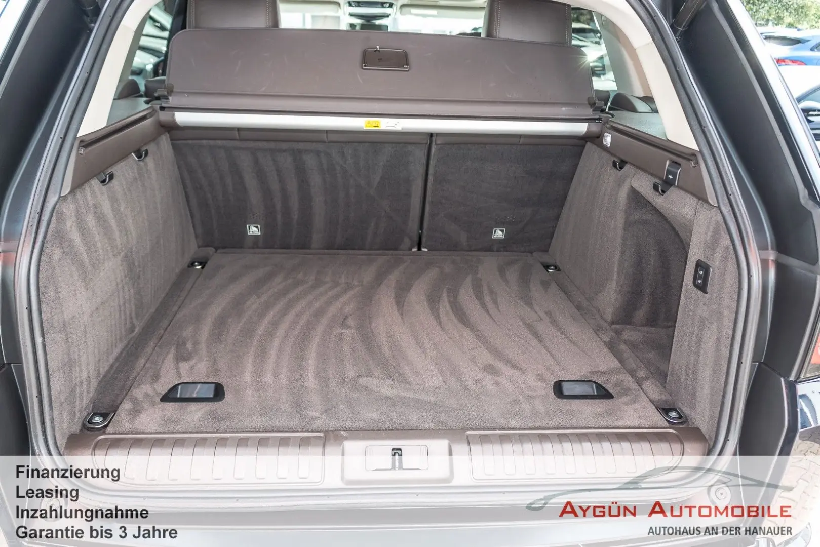 Range Rover Sport P400 HSE*Standheizung*22-Zoll*