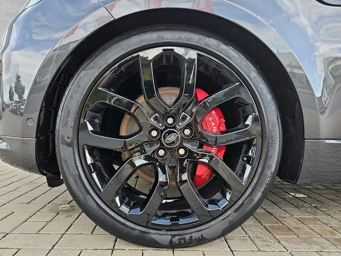 Range Rover Sport P525 HSE Dynamic Stealth AHK