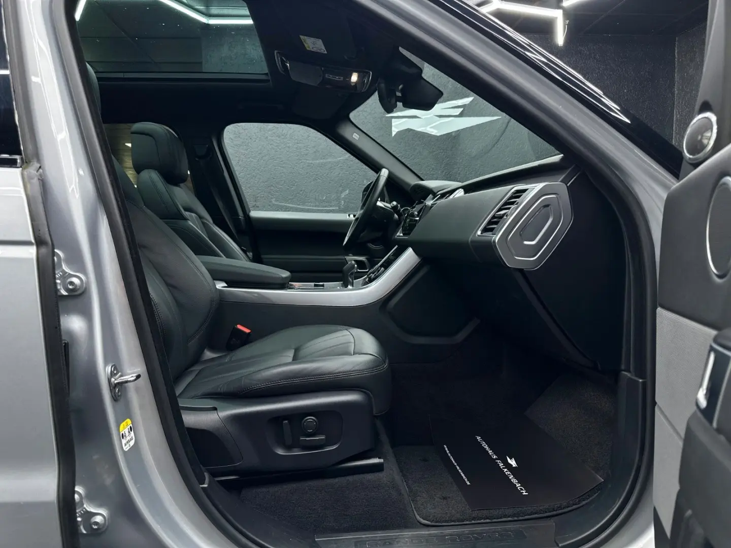 RANGE ROVER SPORT SE*1.HAND*PANO*22*LUFT*SPURH