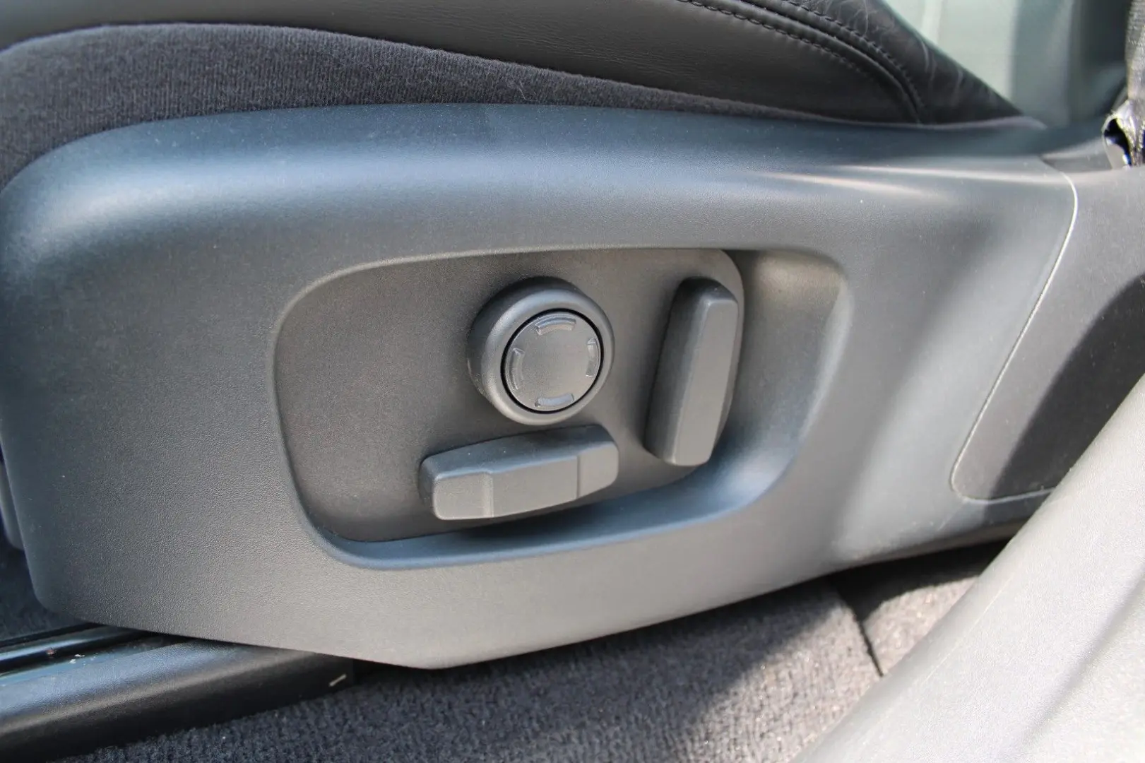 Range Rover Sport 3.0d HSE/Navi/LED/Kamera/Spu