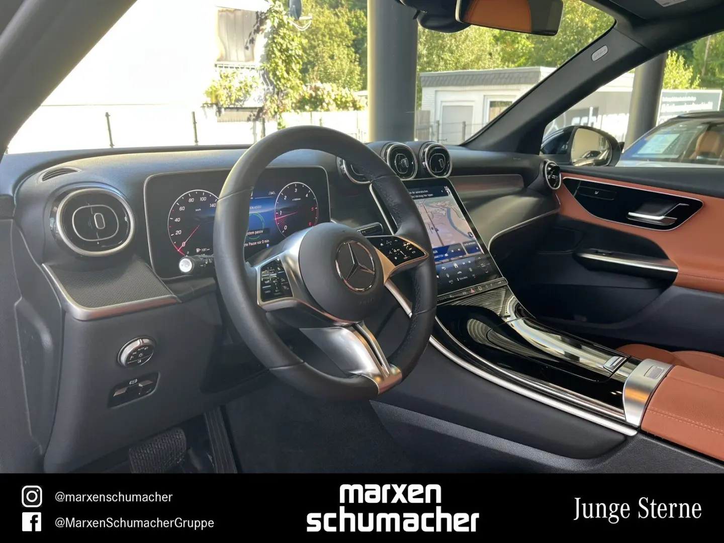 GLC 300 d 4M AVANTGARDE Siena+AHK+Chrom+Kamera
