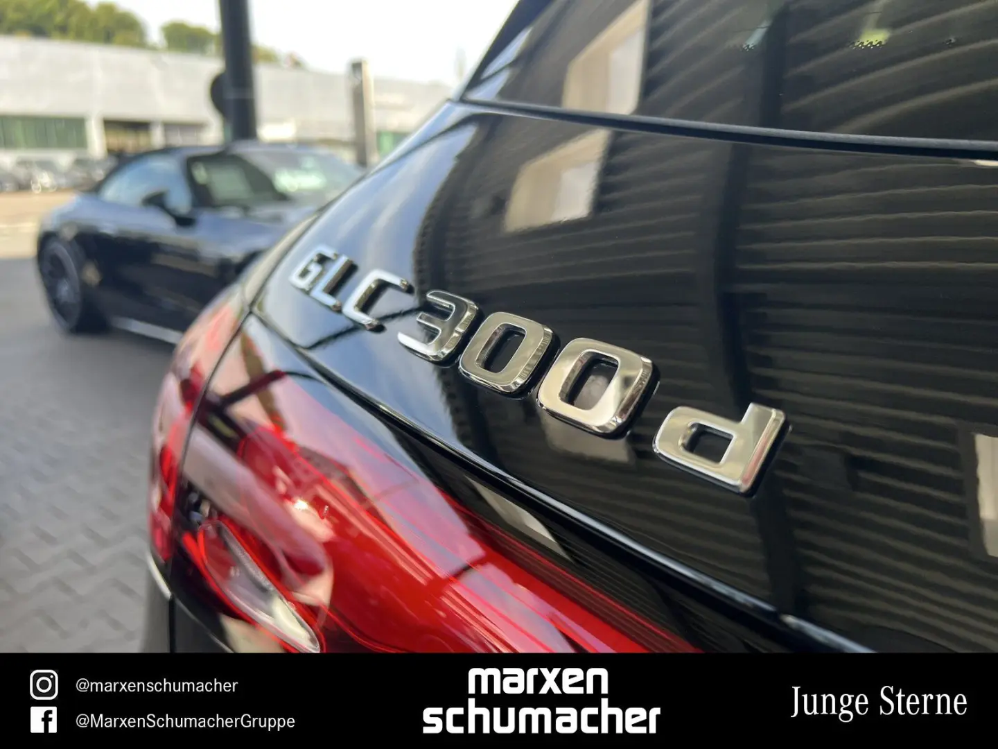 GLC 300 d 4M AVANTGARDE Siena+AHK+Chrom+Kamera