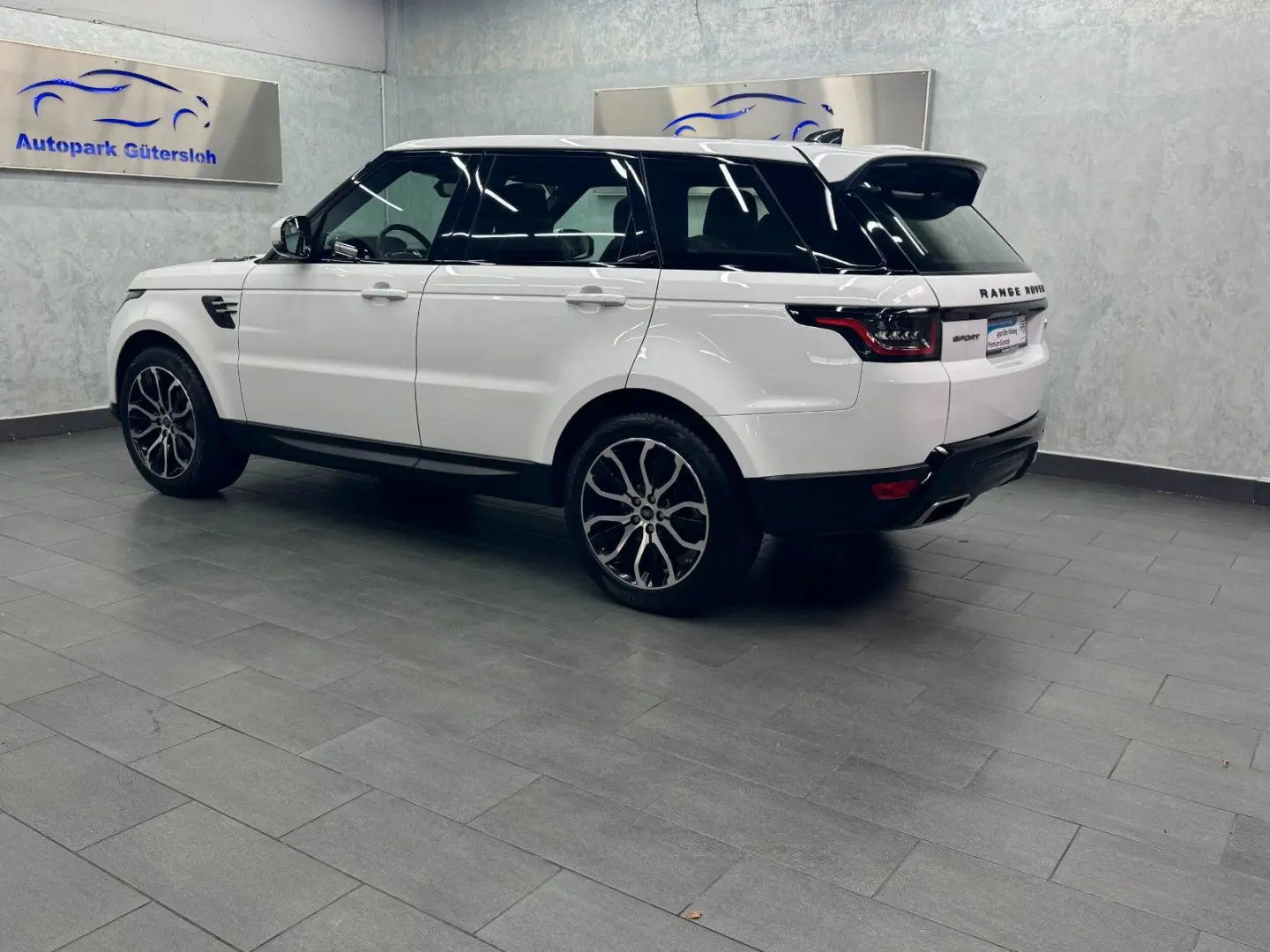 Range Rover Sport SE *1.HD/Pano/LED/AHK*