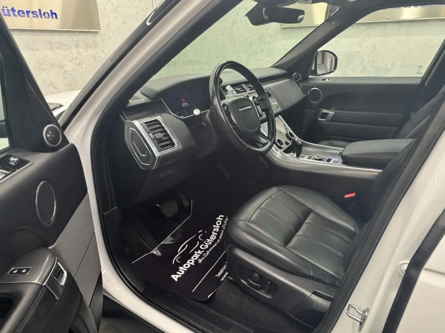 Range Rover Sport SE *1.HD/Pano/LED/AHK*