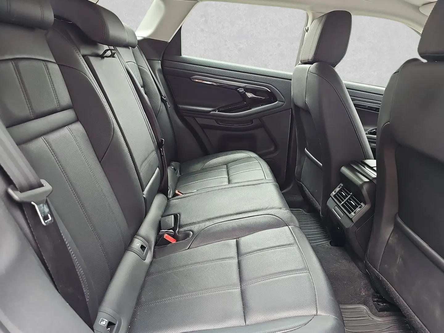 Range Rover Sport Evoque P300e AWD S