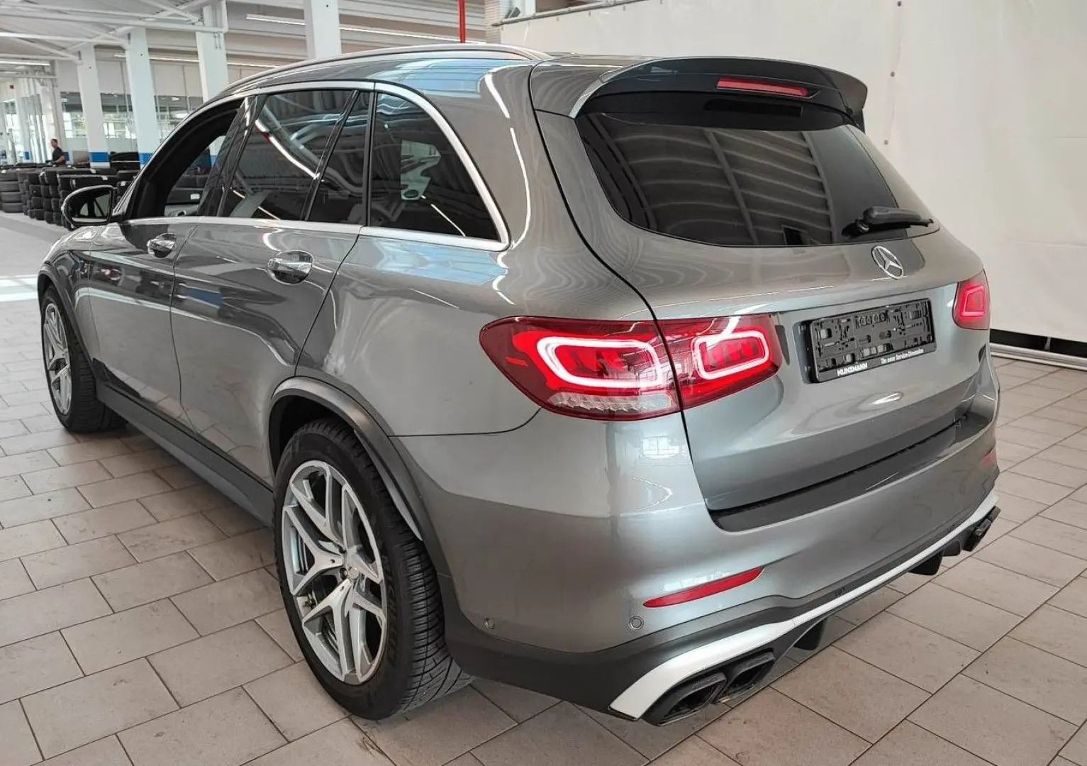 Mercedes-Benz GLC 63 AMG 4M*Pano*AirB*MBeam*