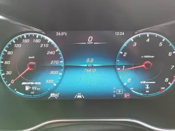 Mercedes-Benz GLC 63 AMG 4M*Pano*AirB*MBeam*