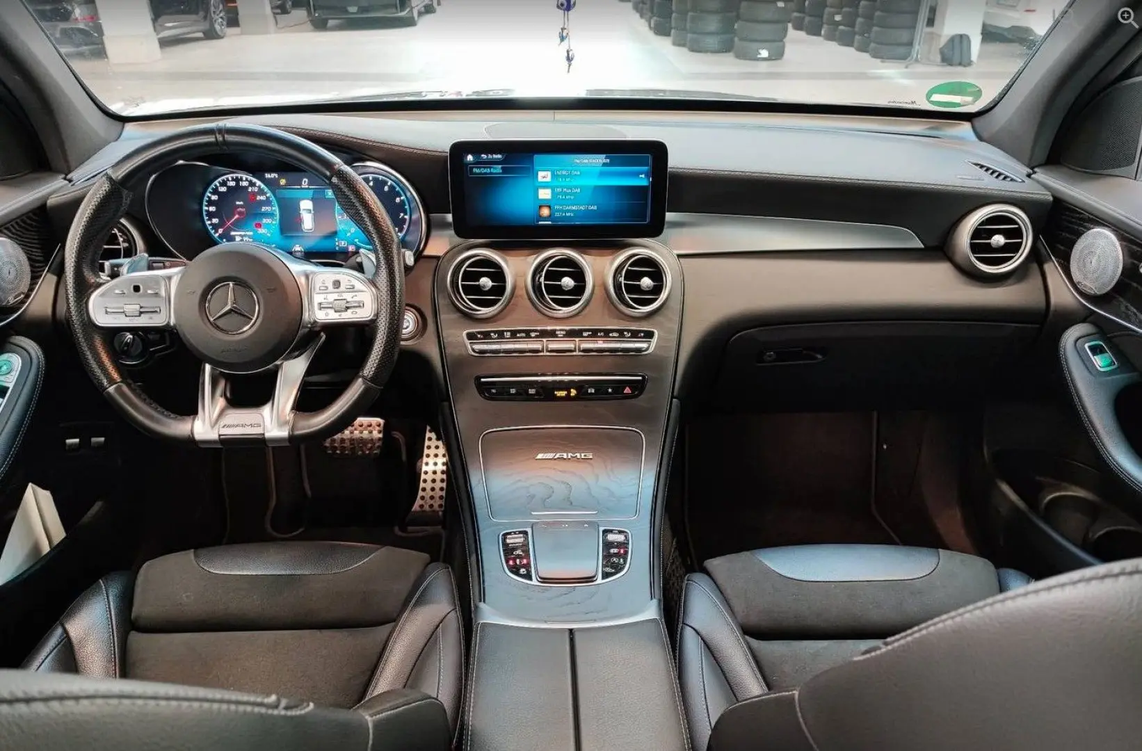 Mercedes-Benz GLC 63 AMG 4M*Pano*AirB*MBeam*