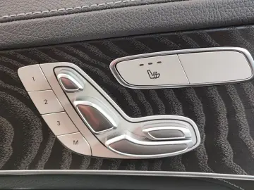 Mercedes-Benz GLC 63 AMG 4M*Pano*AirB*MBeam*