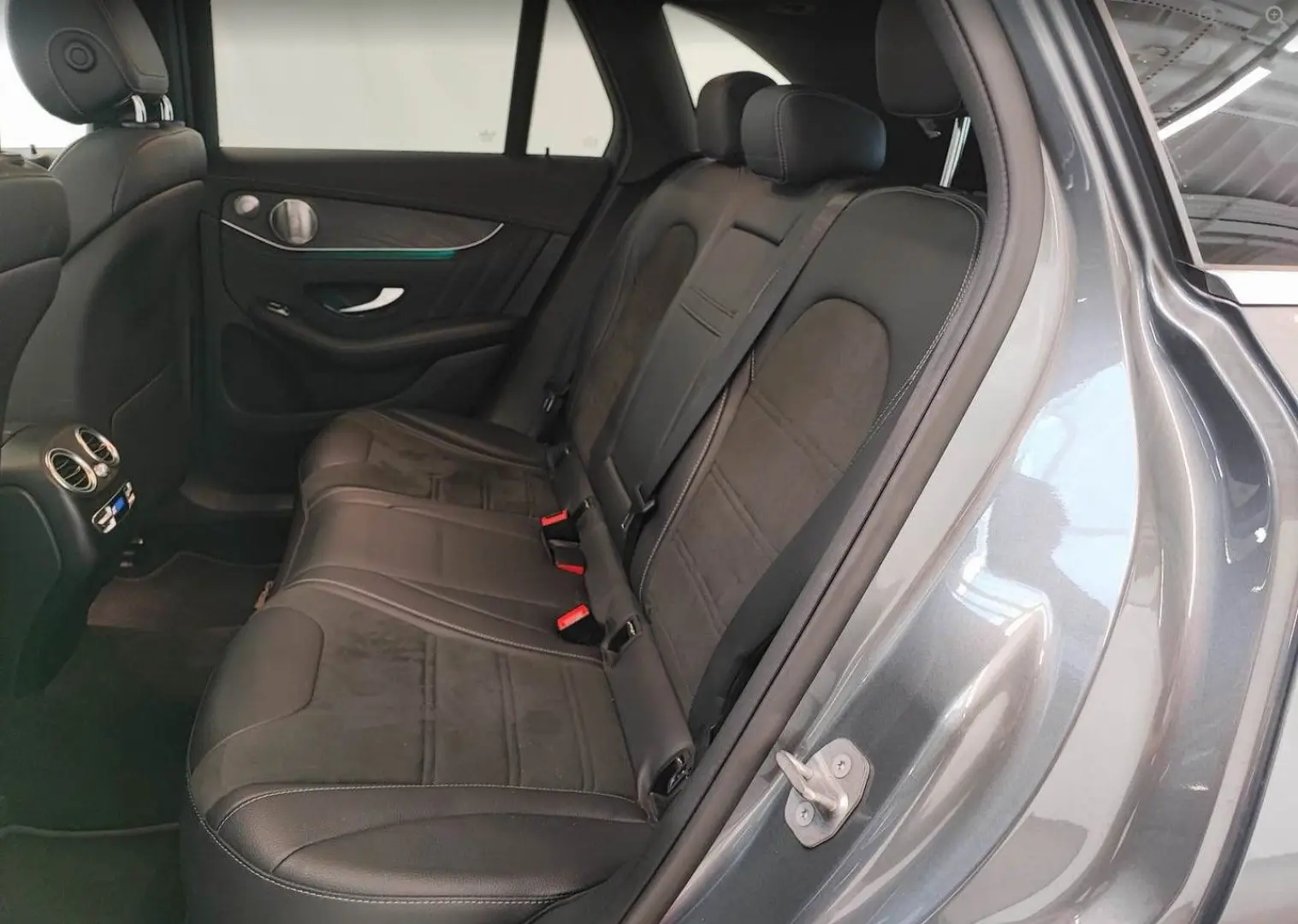 Mercedes-Benz GLC 63 AMG 4M*Pano*AirB*MBeam*