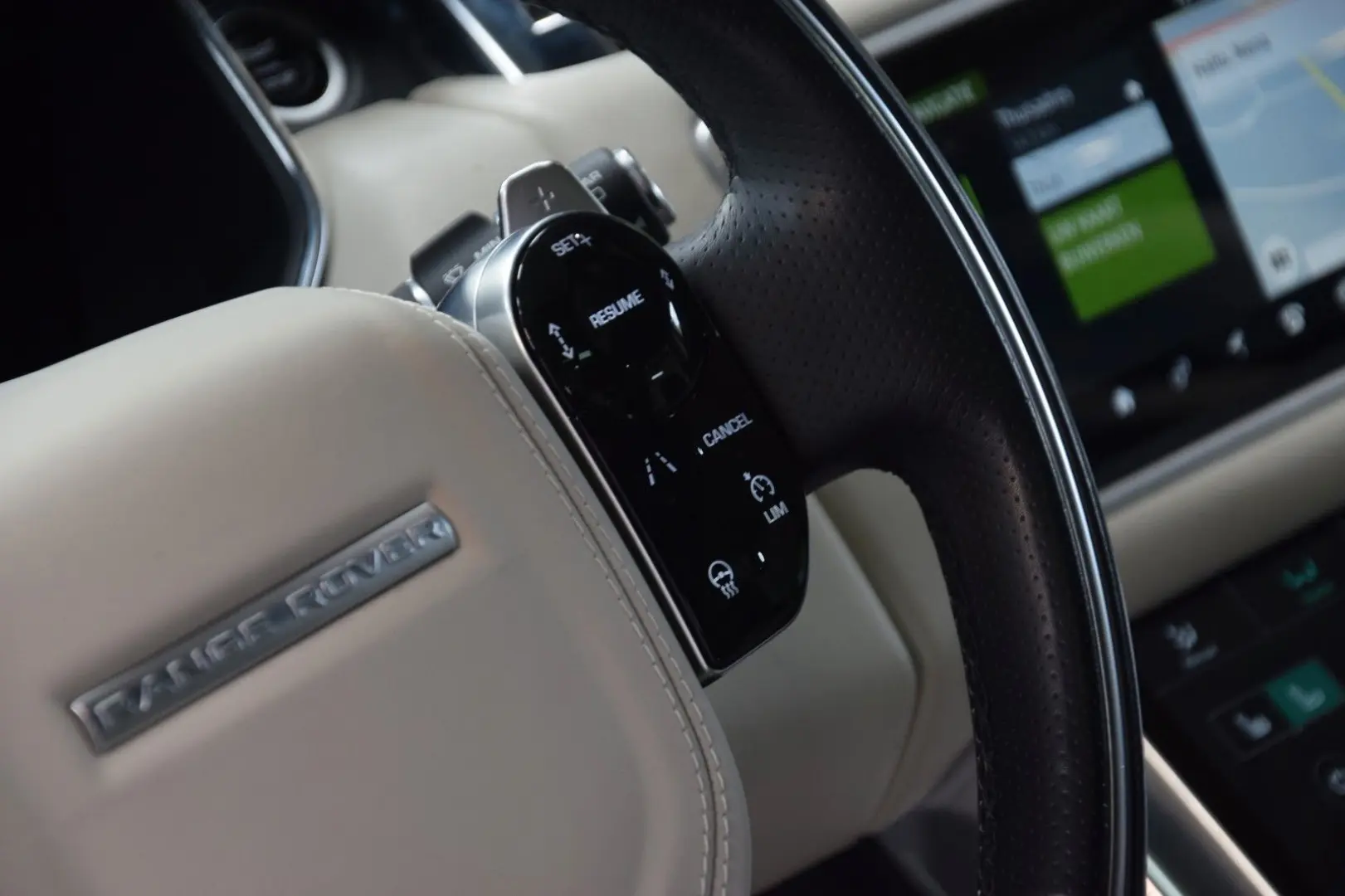 Range Rover Sport P400e Autobiography Dynamic
