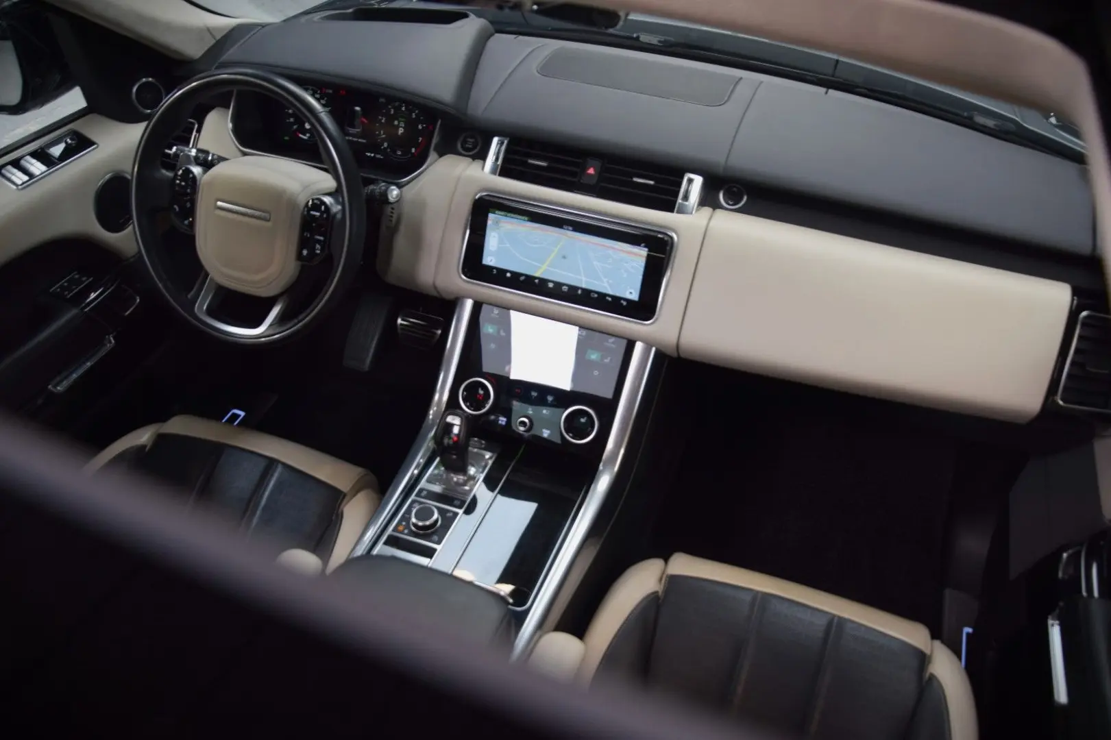 Range Rover Sport P400e Autobiography Dynamic