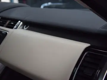 Range Rover Sport P400e Autobiography Dynamic