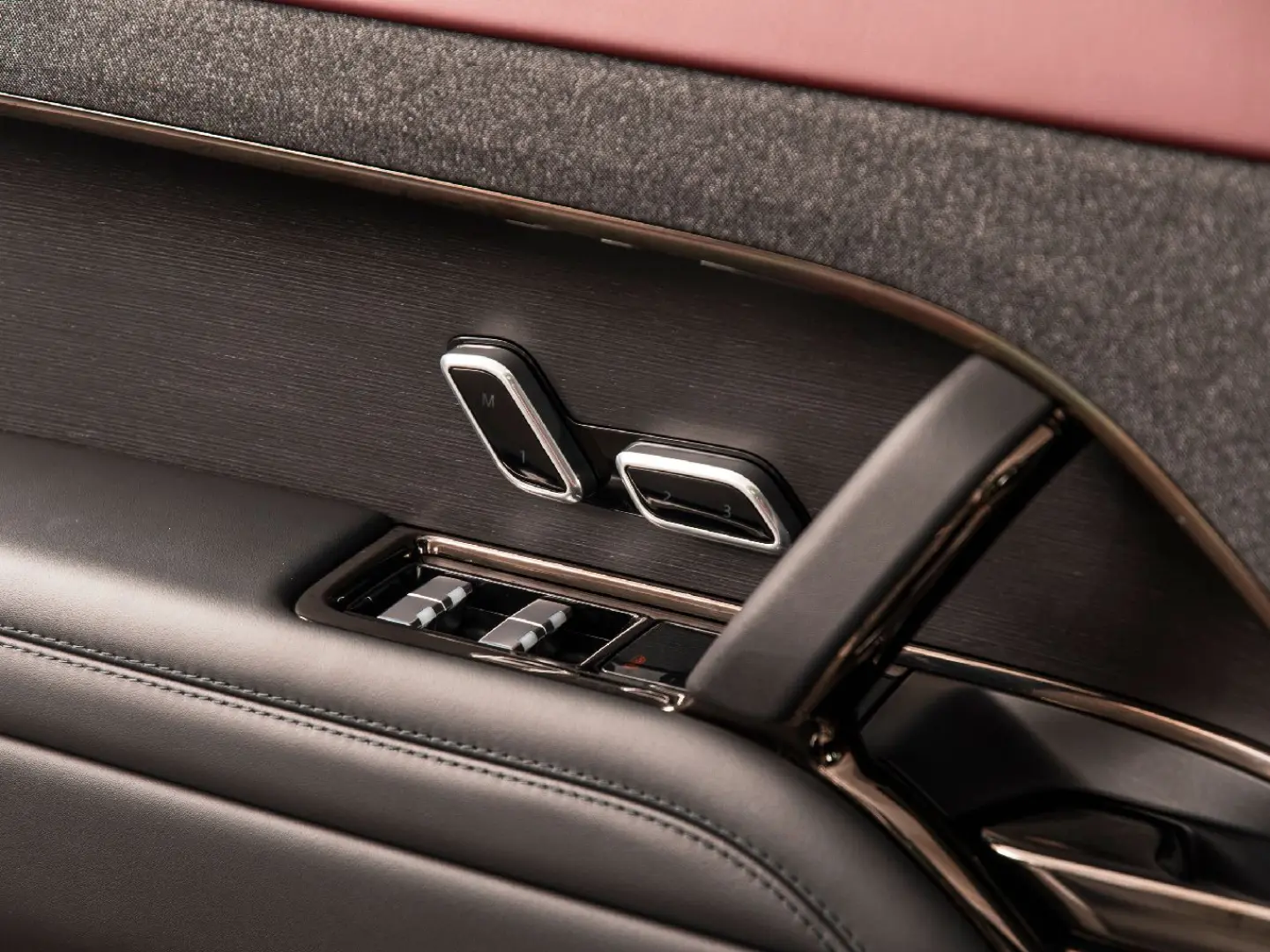 Range Rover Sport P510e Autobiography 23-MASSAGE