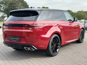 Range Rover Sport P530 4.4 V8  First Edition
