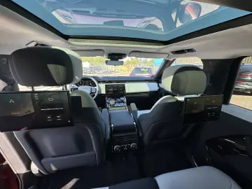 Range Rover Sport P530 4.4 V8  First Edition
