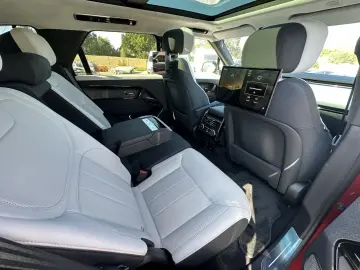 Range Rover Sport P530 4.4 V8  First Edition
