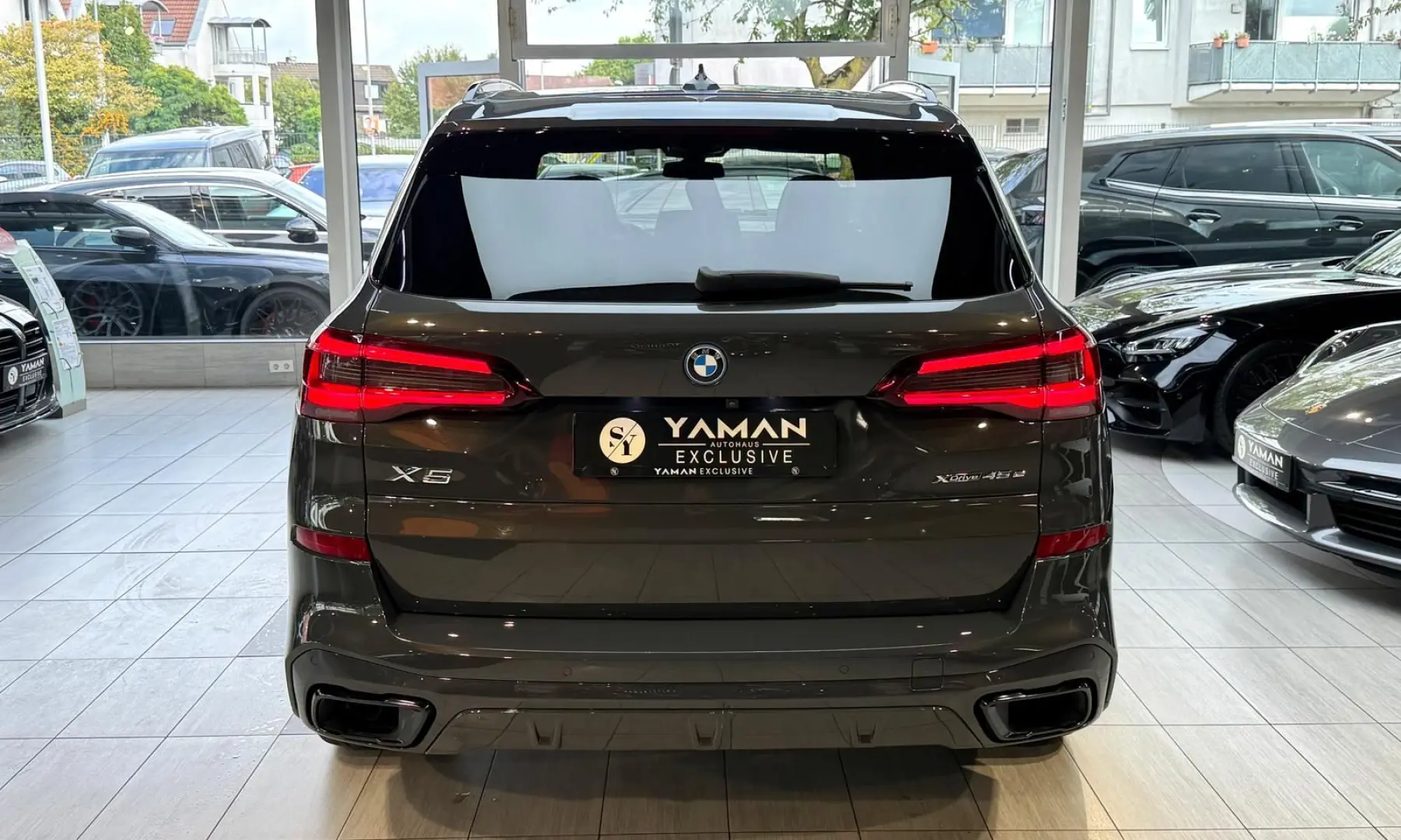 X5 xDrive 45 e M Sport Pano*HuD*Massage*H&K*