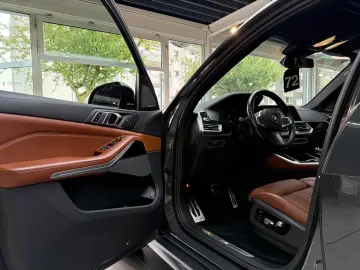 X5 xDrive 45 e M Sport Pano*HuD*Massage*H&K*