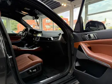 X5 xDrive 45 e M Sport Pano*HuD*Massage*H&K*