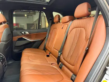 X5 xDrive 45 e M Sport Pano*HuD*Massage*H&K*