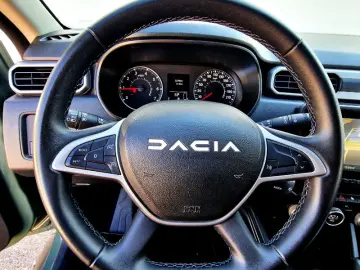 DACIA DUSTER 1.3 TCe 150CP Journey EDC