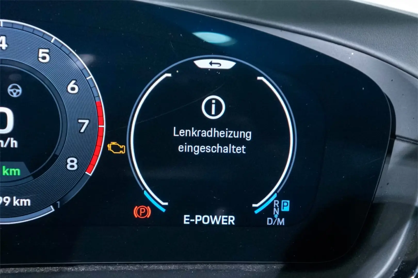 Cayenne E-Hybrid 360Kamera HUD hinten LenkradHZG