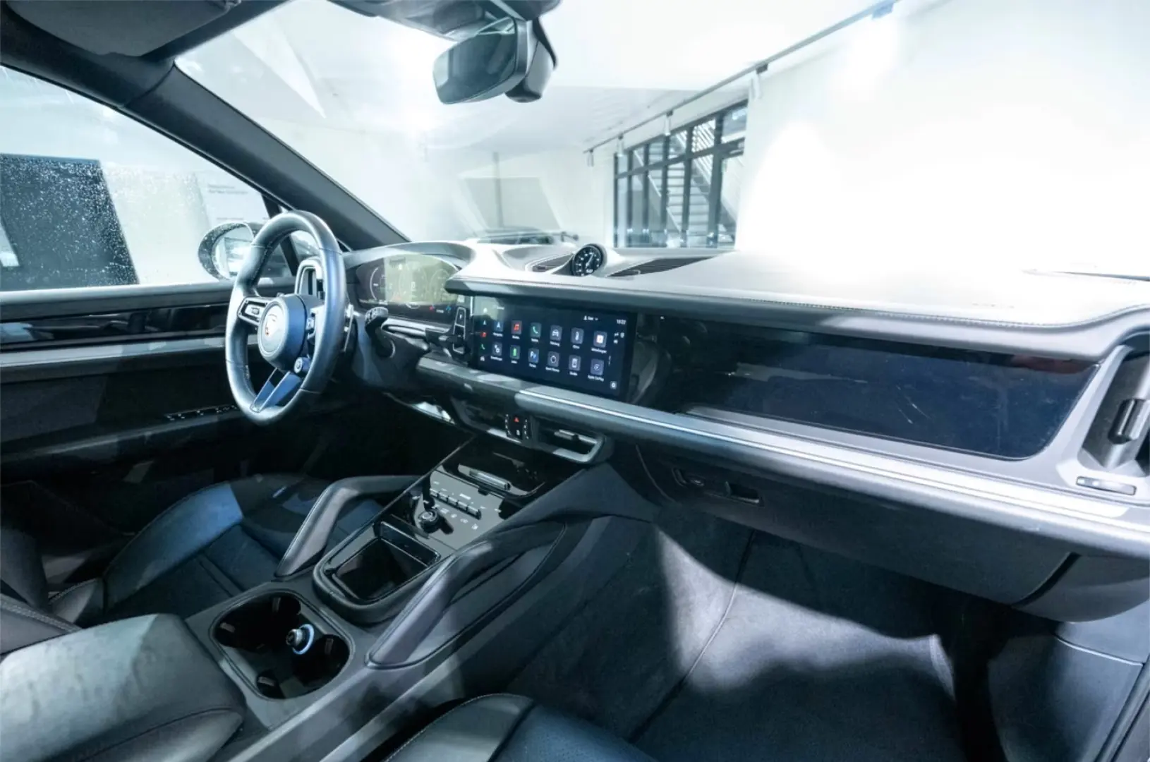Cayenne E-Hybrid 360Kamera HUD hinten LenkradHZG