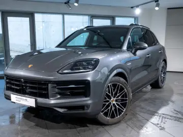 Cayenne E-Hybrid 360Kamera HUD hinten LenkradHZG