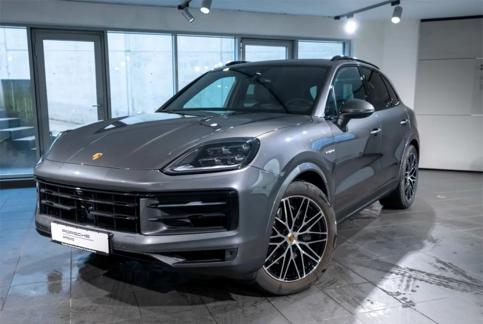 Cayenne E-Hybrid 360Kamera HUD hinten LenkradHZG