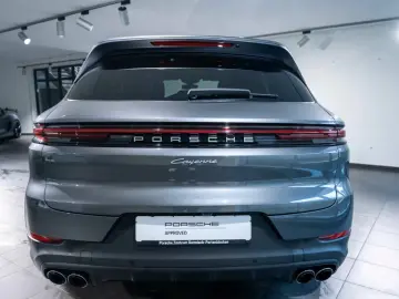 Cayenne E-Hybrid 360Kamera HUD hinten LenkradHZG