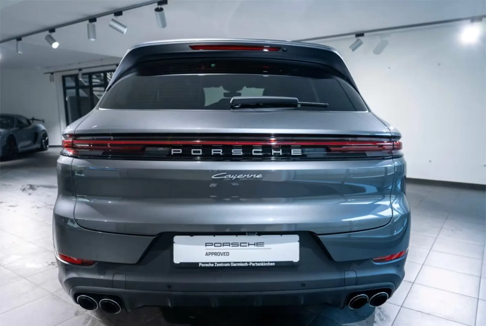 Cayenne E-Hybrid 360Kamera HUD hinten LenkradHZG