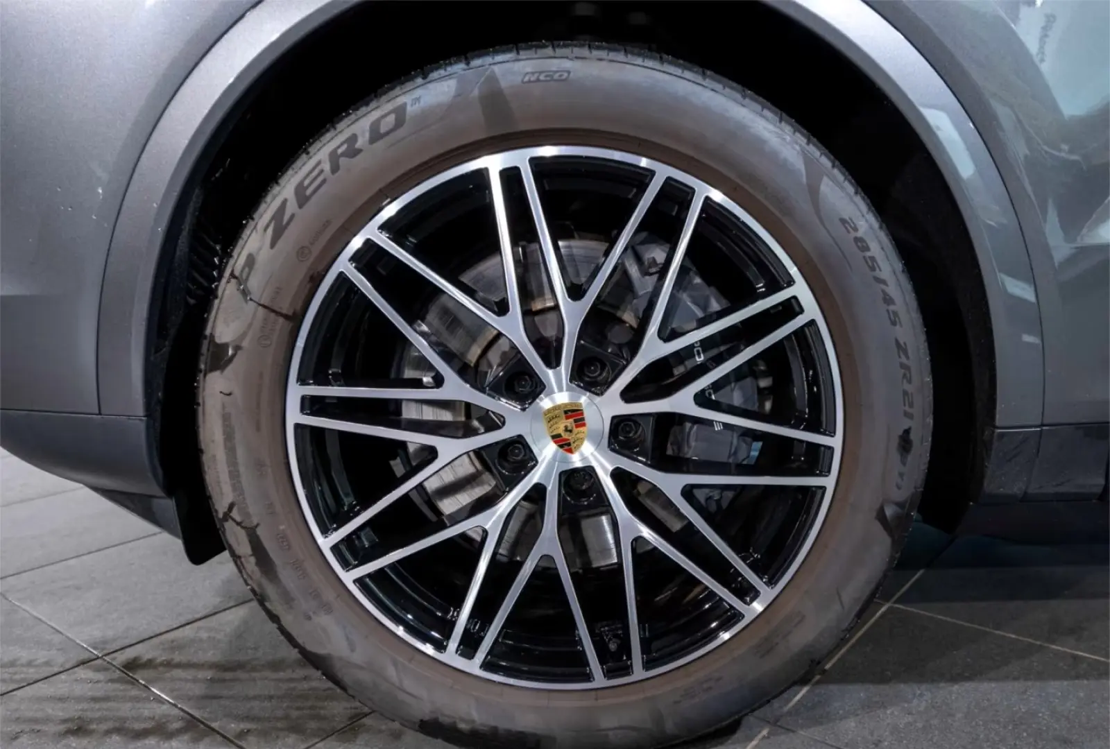 Cayenne E-Hybrid 360Kamera HUD hinten LenkradHZG