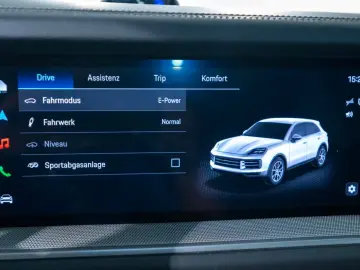 Cayenne E-Hybrid 360Kamera HUD hinten LenkradHZG