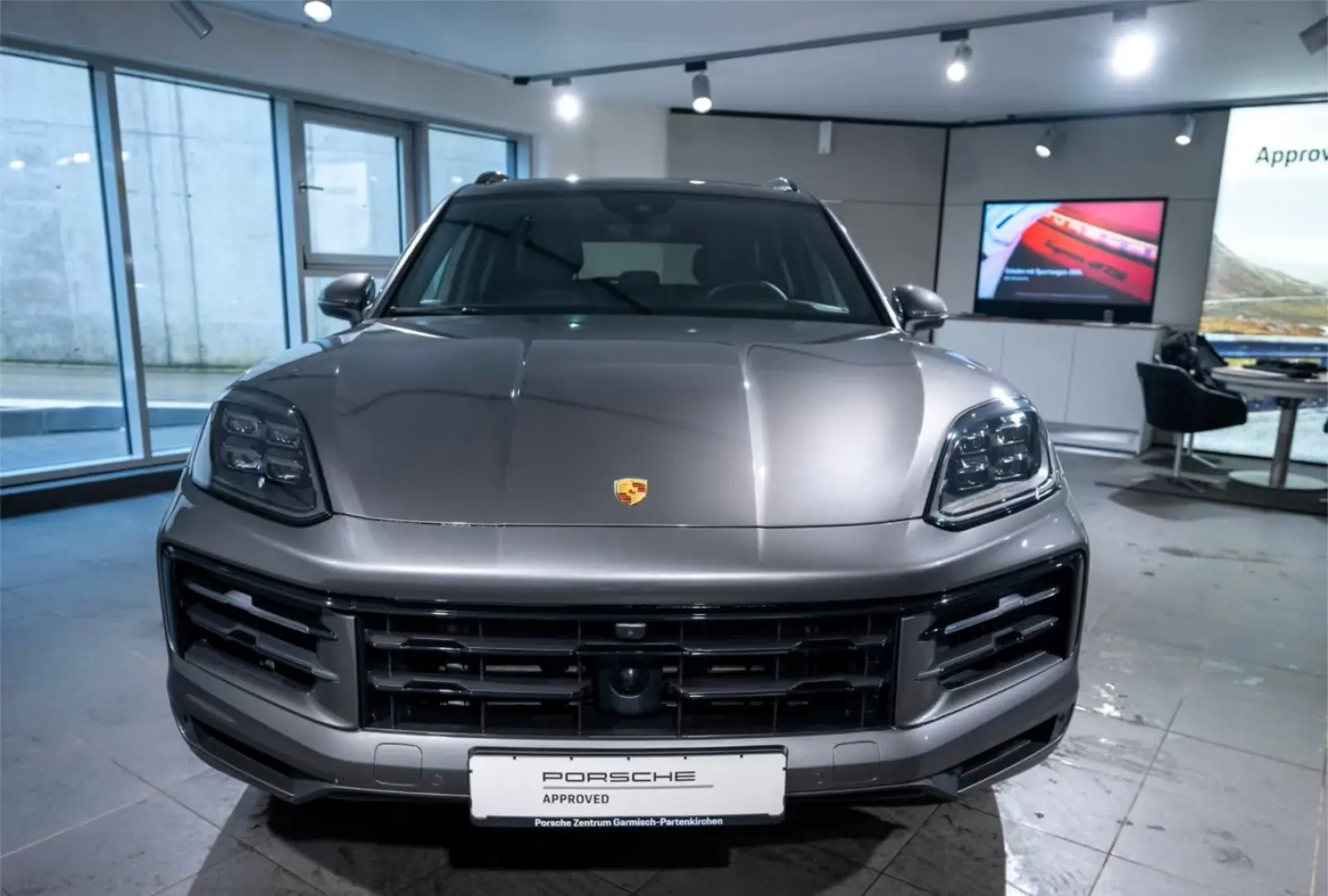 Cayenne E-Hybrid 360Kamera HUD hinten LenkradHZG