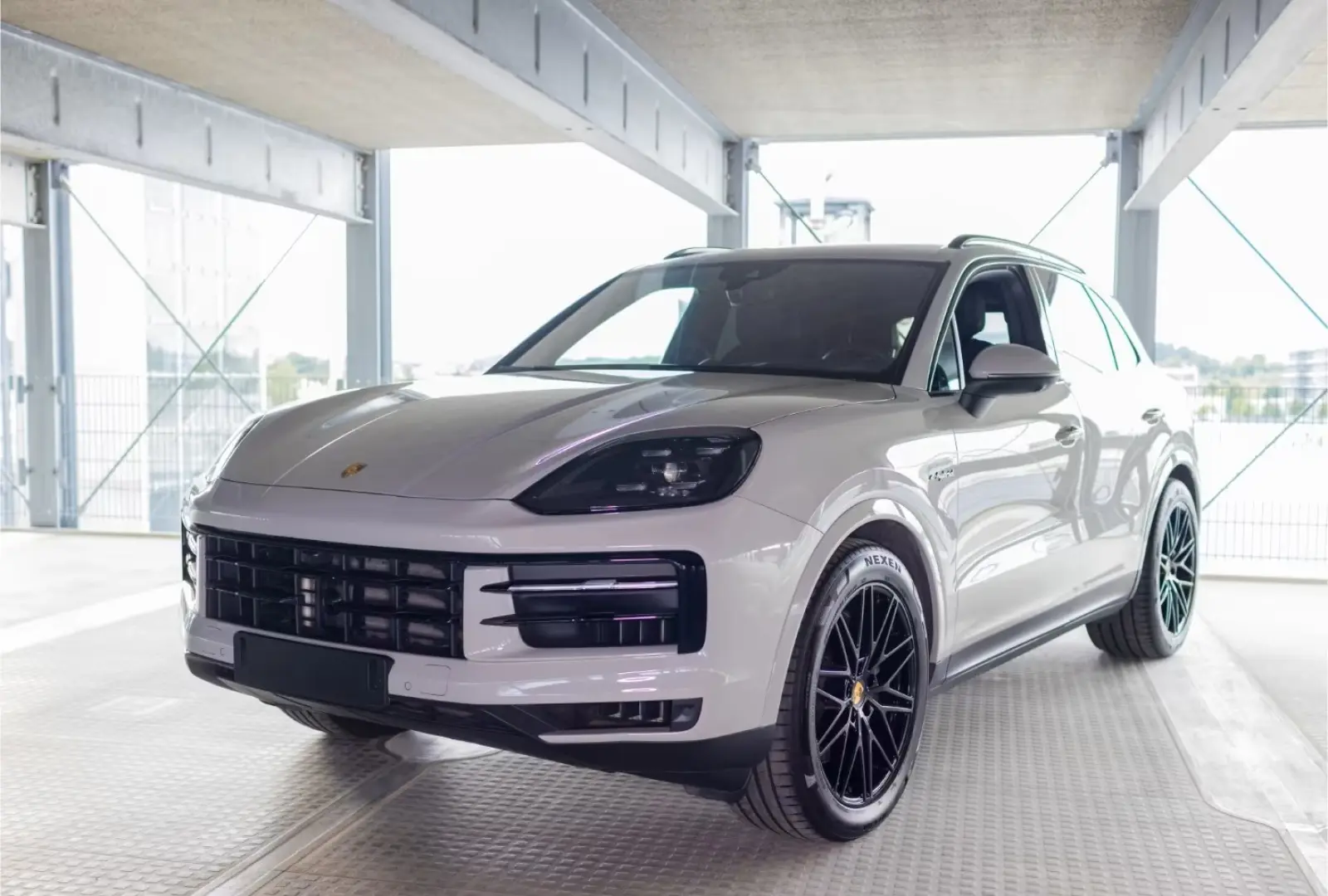 Cayenne E-Hybrid BOSE LED-Matrix Panoramadach