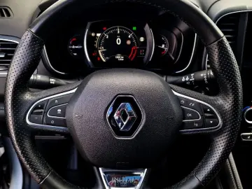 RENAULT KOLEOS BLUE dCi 190 4WD X-tronic Initiale Paris
