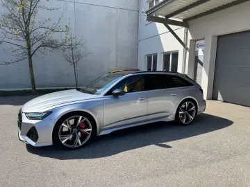Audi RS6 4.0 TFSI tiptr. quattro -