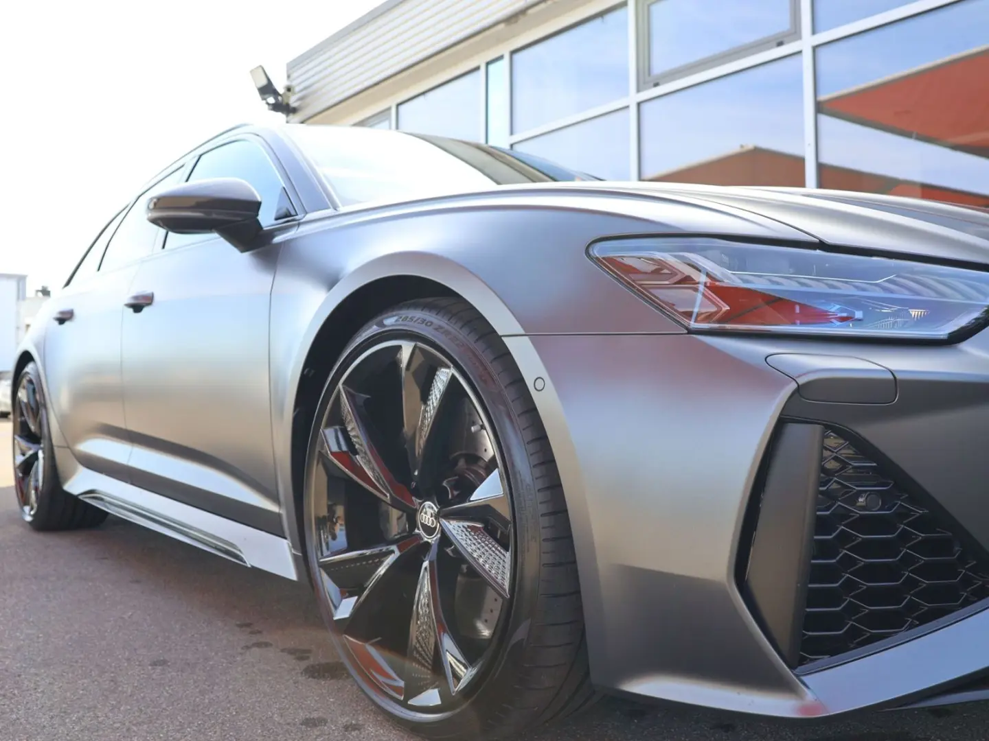 Audi RS6 Avant 4.0 TFSI quattro Carbon ABT