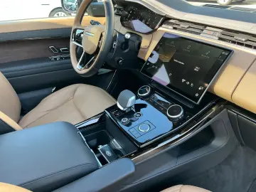 Range Rover Sport P440 Plug-In Dynamic Pano 22'